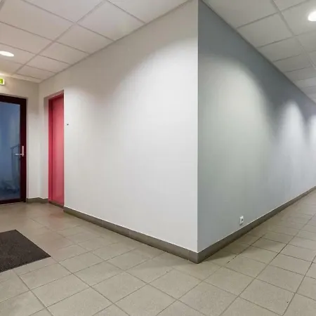 Apartman Art & *
